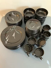 Mikasa Galleria Opus Black Calla Lily 12 Piece Each Dinnerware Set FK701