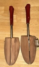 Florsheim Shoe Travel Tree Keepers Rochester Cedar Wood 5 Red Handle