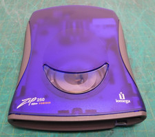 Iomega Zip 250 Z250USBPCMBP 250MB USB Power External Disk Drive