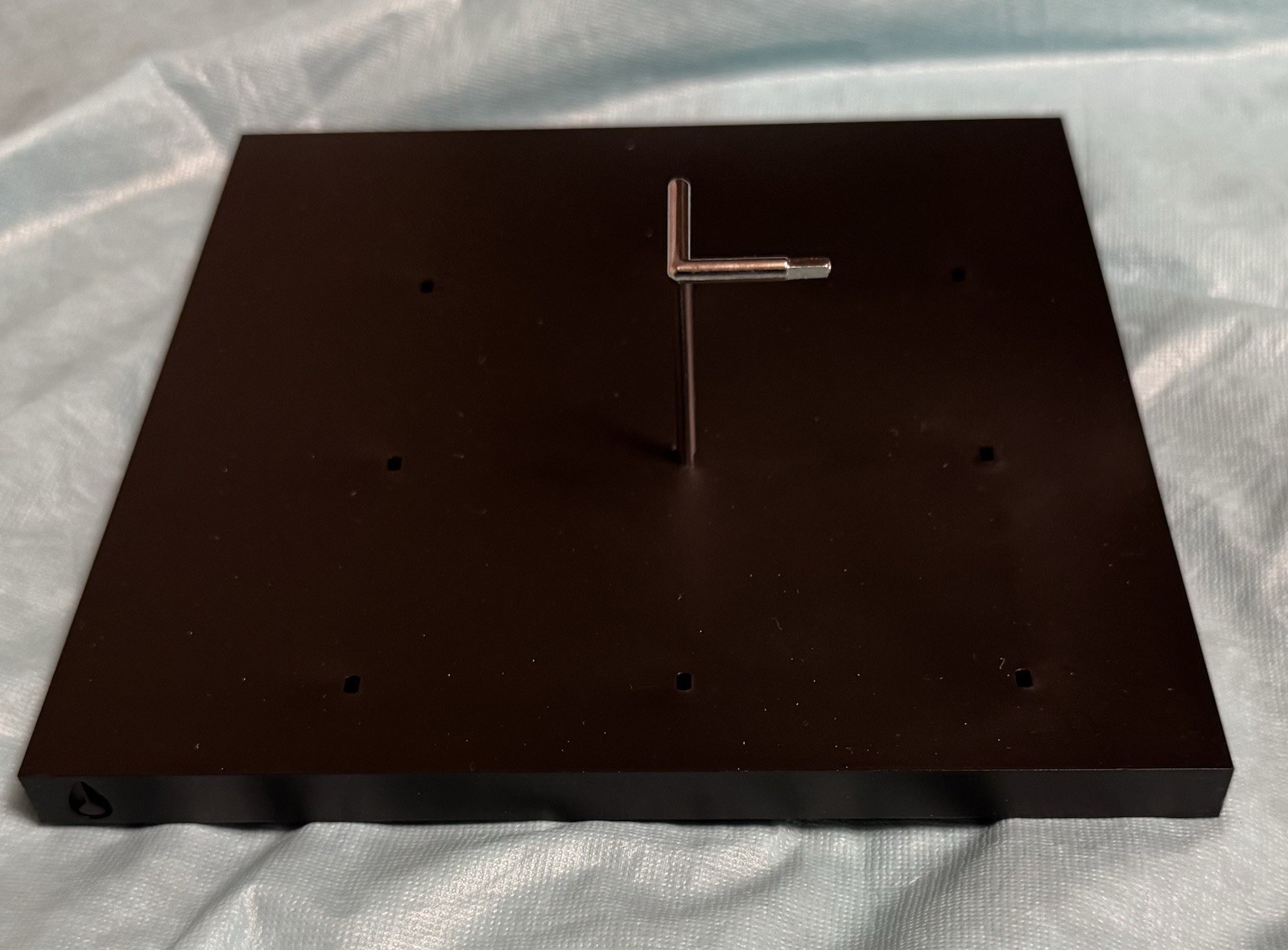 Nixon 9 Watch Black Stand Display