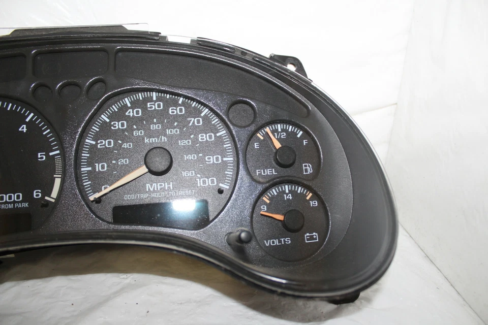 Cuadro de instrumentos velocímetro 01-05 Blazer/Sonoma/Jimmy/S10/S15 178.974 millas Foto 4 de 4