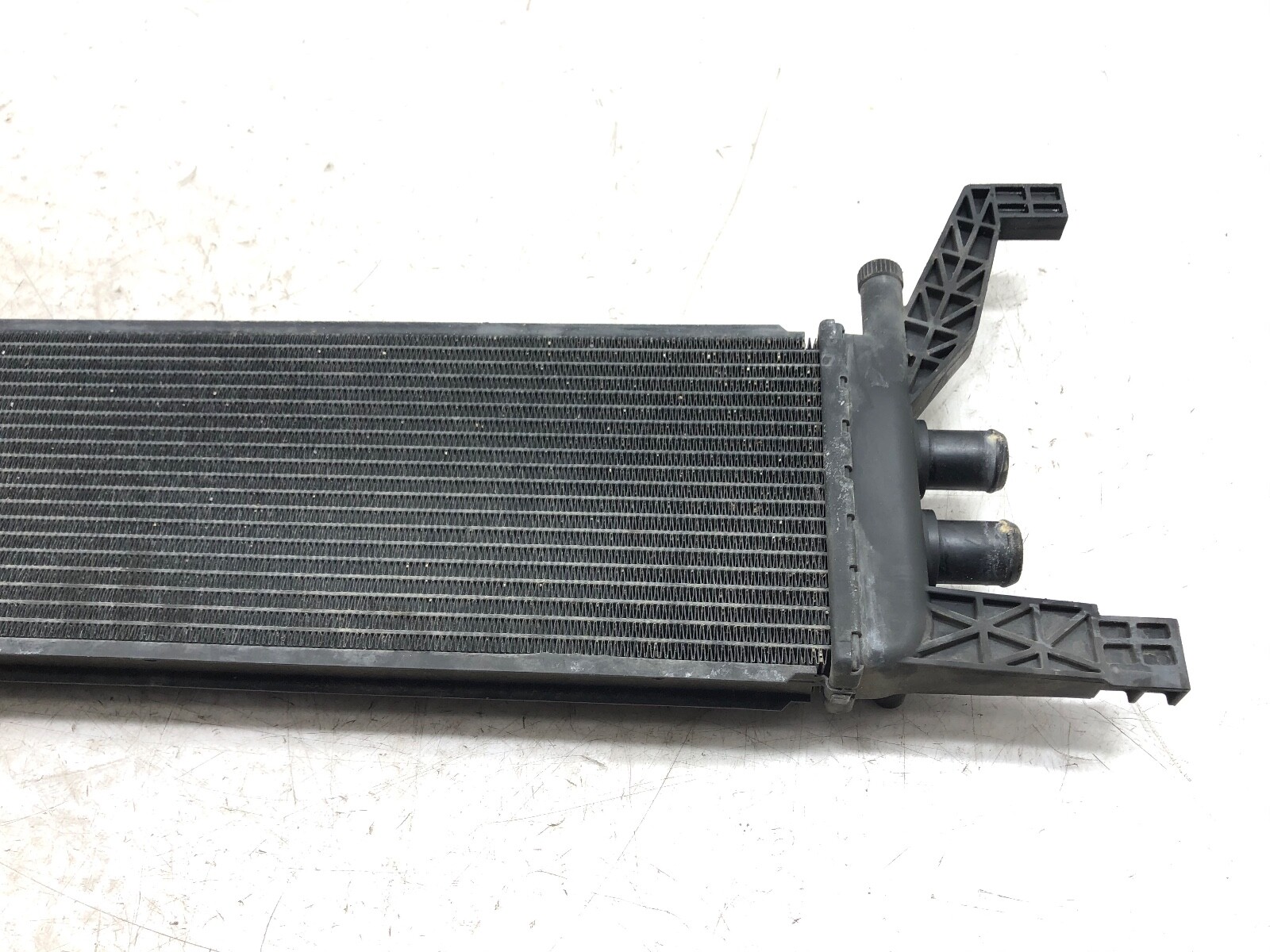 2014-2020 MASERATI GHIBLI SECONDARY COOLANT RADIATOR OEM.