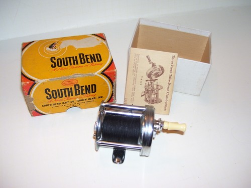 Vintage South bend No 300 Level Winding Anti Back Lash Fishing Reel