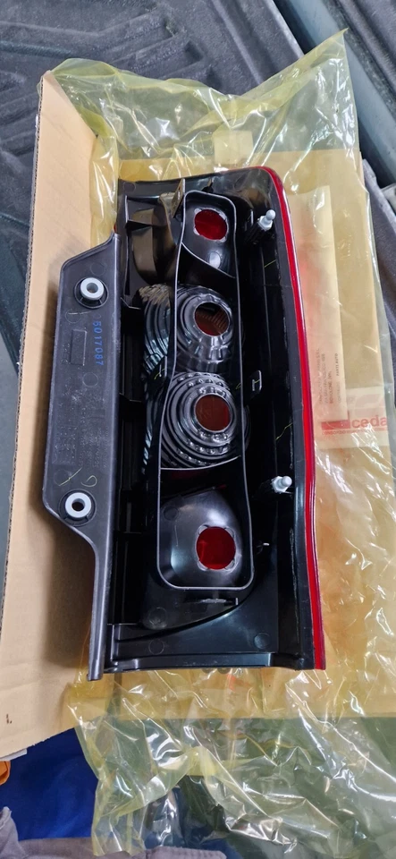 086611940LB faro posteriore per citroen nemo, fiat qubo - Immagine 2 di 2