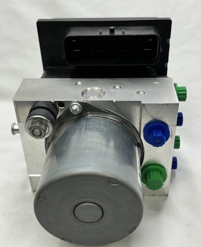 FORD OEM BL54-2C215-B ABS Anti-lock Brake Pump Module Assembly - Picture 17 of 18