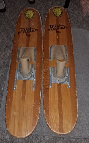 Cypress Gardens Florida Trik Master Wood Water Skis Wall Decor Man Cave VINTAGE