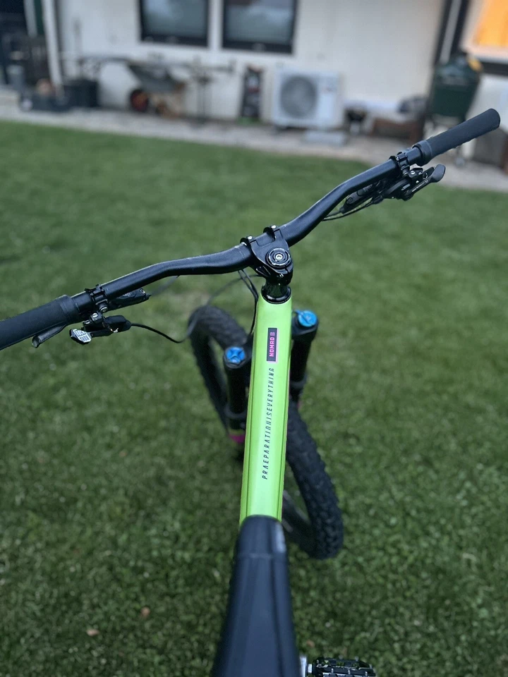 Santa Cruz Nomad 5 c mit S rahmen - Bild 2 von 4