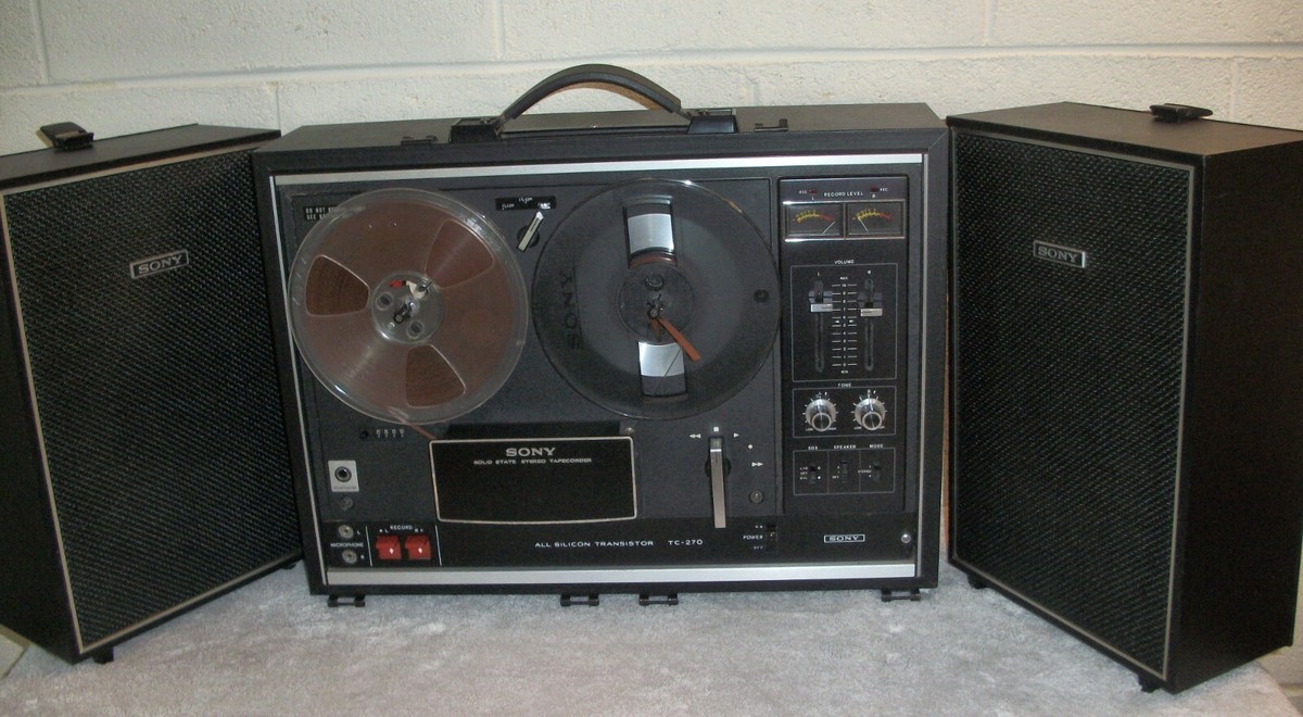 Vintage SONY TC-270 Reel to Reel Stereo TapeCorder Suitcase Style