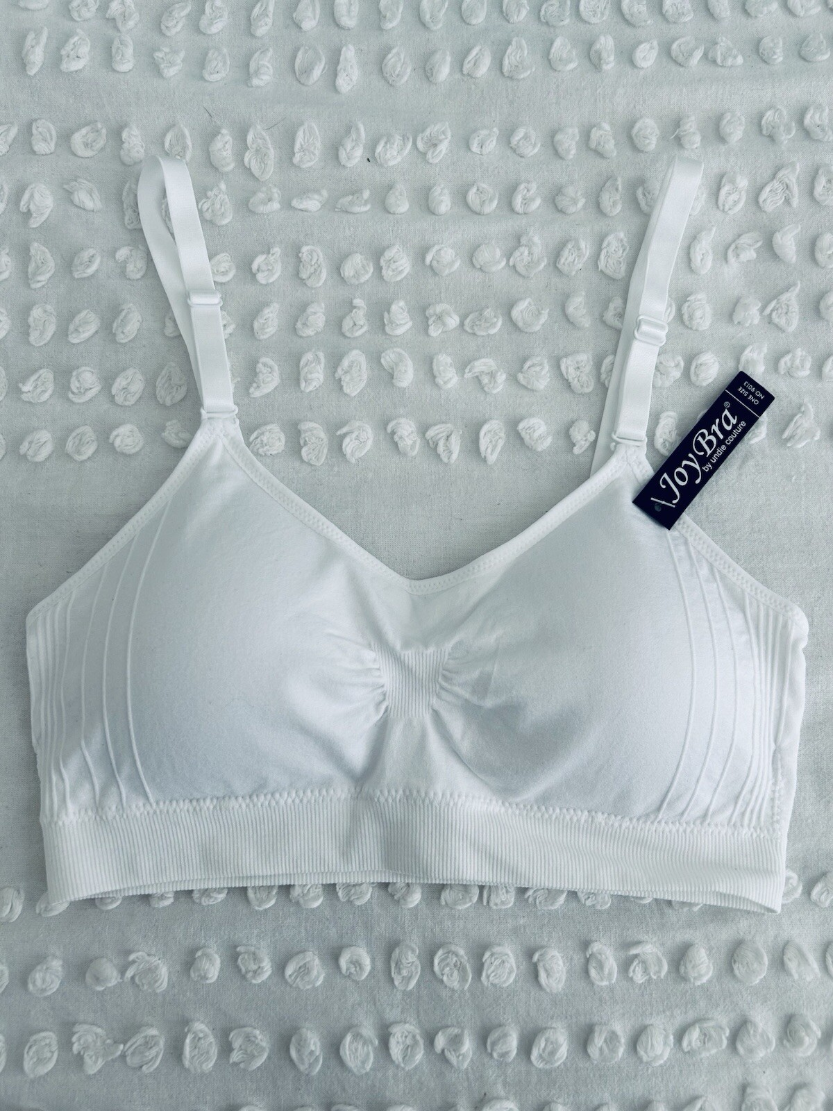 Undie Couture Joy Bra NWT White Seamless Comfort 32A-36D One Size Fits Most