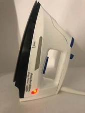 Proctor Silex Easy Press Model 17310 Nonstick Lightweight Steam Iron, Tested