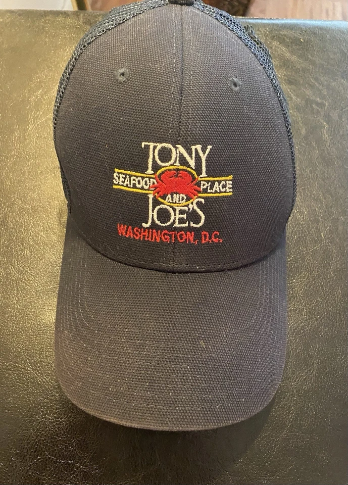 Tony And Joe's Wash DC Waterfront Restaurant Logo Sombrero/Gorra • Azul Marino - Ajustable - Foto 2 de 4