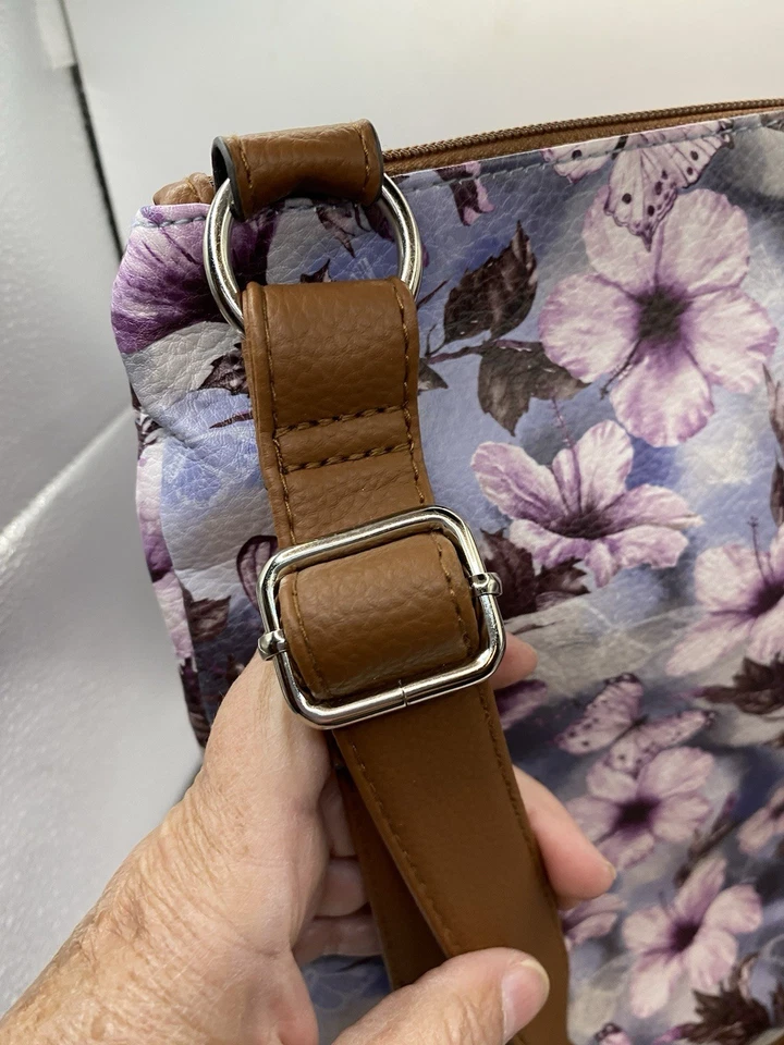 Bolsa tiracolo ROSETTI roxa borboletas e ajuste floral. Alças, fecho de zíper - Imagem 4 de 4