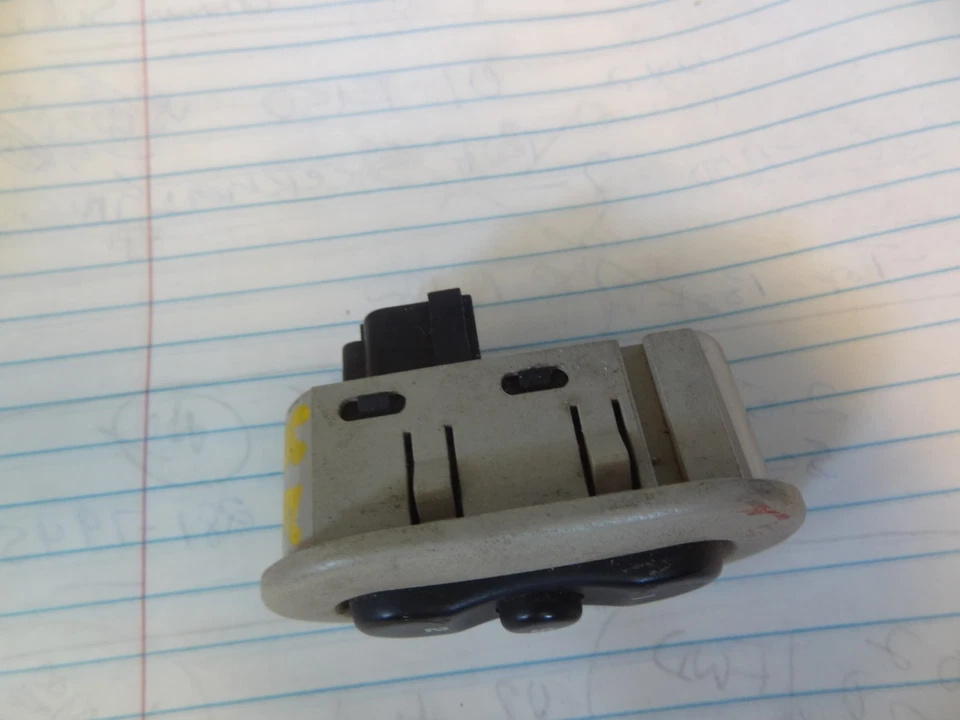 1998 1999 2000 Chrysler 300M LHS Concorde Dodge Intrepid Memory Seat Switch Foto 4 de 4