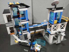 LEGO City Lot Police Station 60141 & 7942 Off Road Fire Rescue With Minifigures