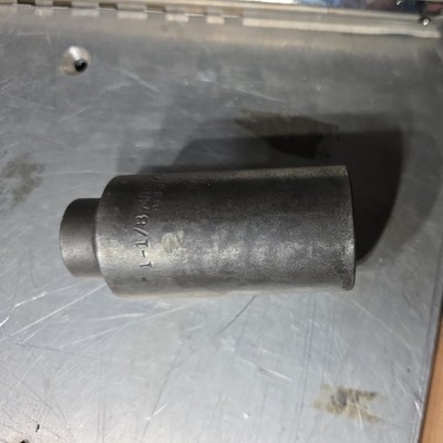 MAC Tools  VDI 366 1-1/8  1/2'' Drive 6 Pt Deep Impact Socket VDI366
