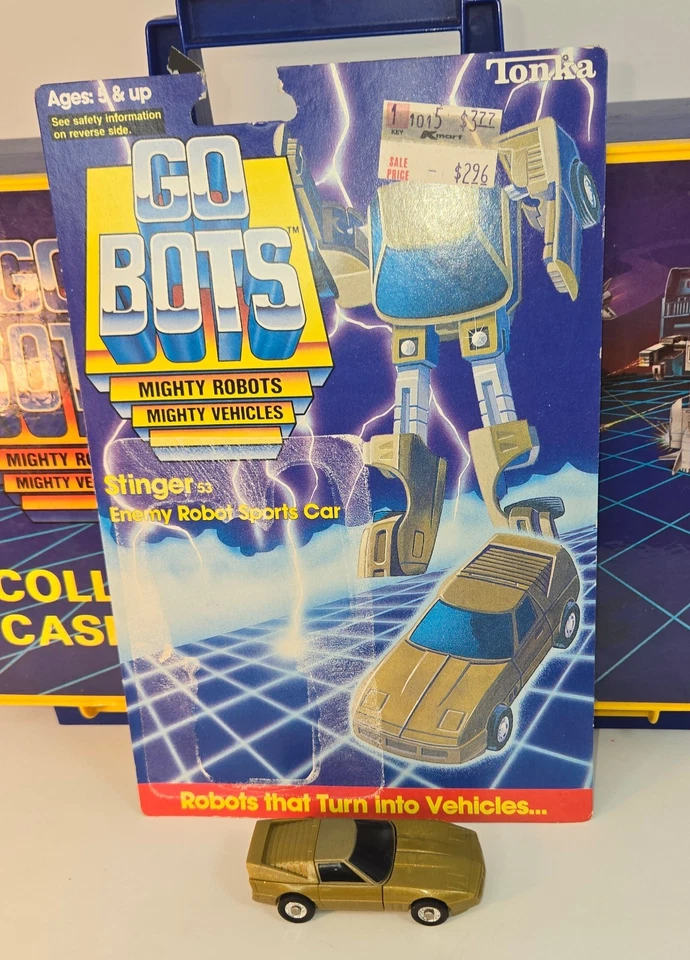 GoBots Stinger Enemy Robot Sports Card 53 Action Figure 1985 Package Cardback - Image 3 of 4