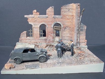 Dioramas Plus 1/35 ''Italian Street Scene'' Ruined Building Section (w/Base) DP19