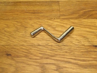 Clé pour voiture Toschi Vignola Ferrari Monoplace 1/6éme à caoutchouc Key Chiave