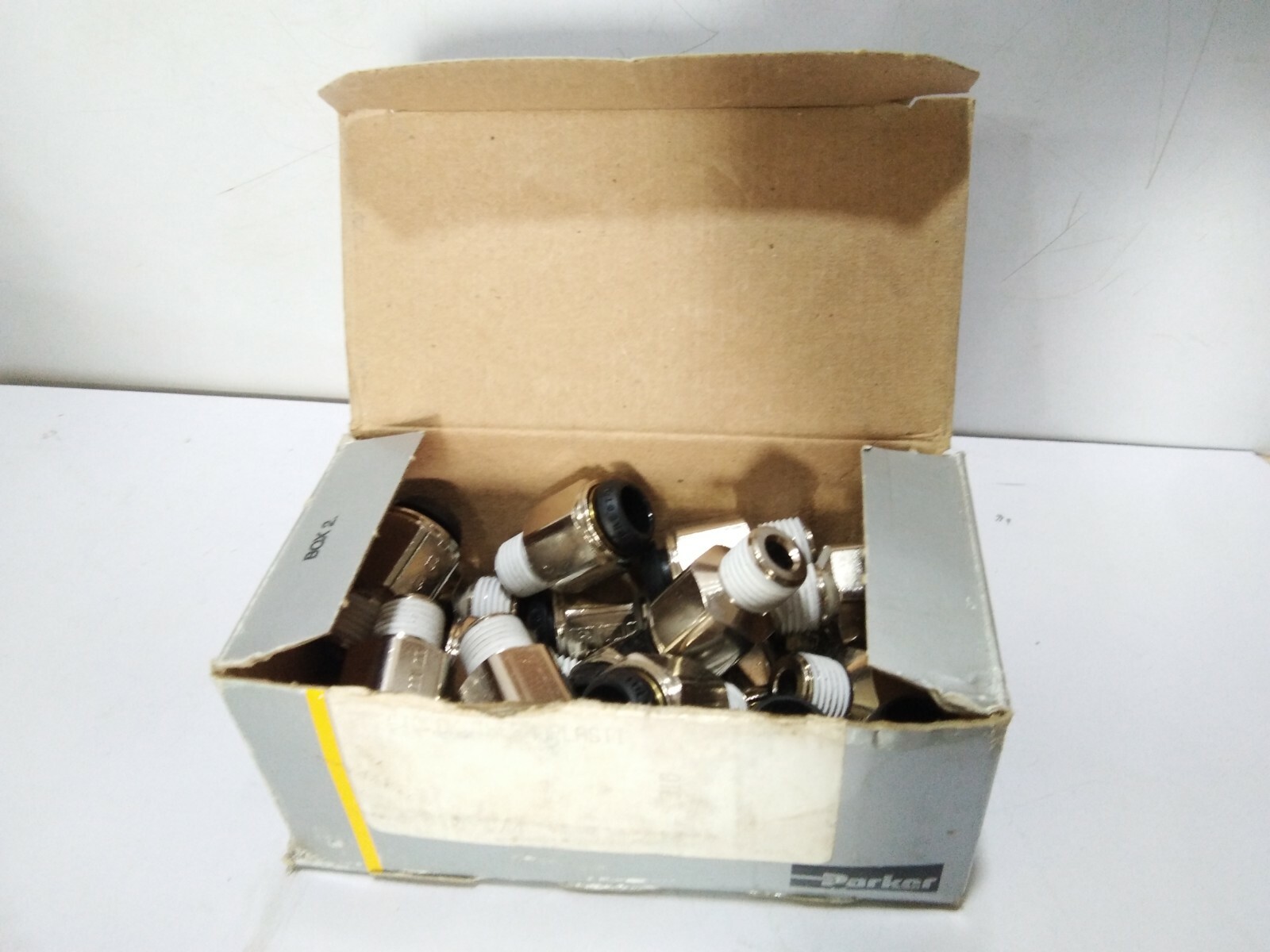 PARKER F3PB10-1/4 UNION MALE BSPT PRESTOLOK 20-PCS LOT SALE