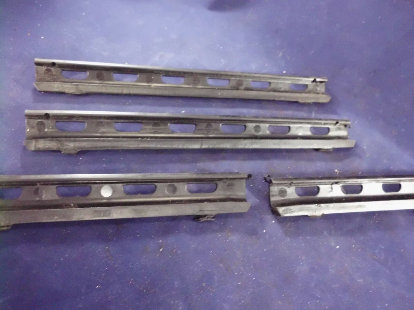 👍👍 02 03 04 05 06 2002-2005 Dodge Ram Power Seat TRACK BUSHING SLIDES GUIDES