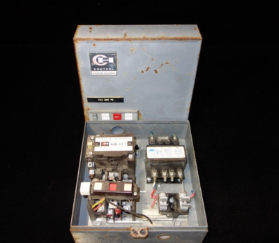 Enclosed Cutler Hammer Motor Starter with Transformer A10CNO, Nema Size 1