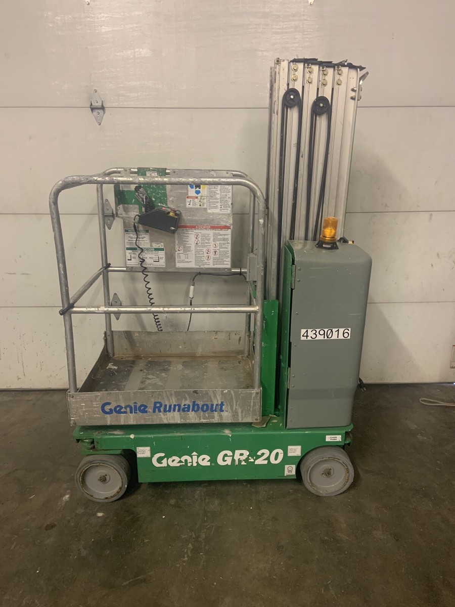 2012 GENIE GR20 20' ELECTRIC RUNABOUT SCISSOR VERTICAL MAST