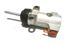 CLUTCH SLAVE CYLINDER. COMPATIBLE WITH: LEYLAND TRACTORS (VARIOUS, SEE LISTING)