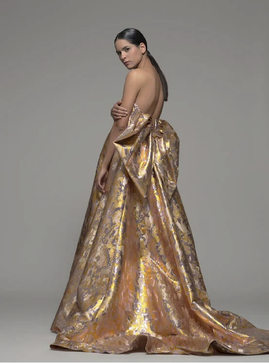 Picture 1 of 2