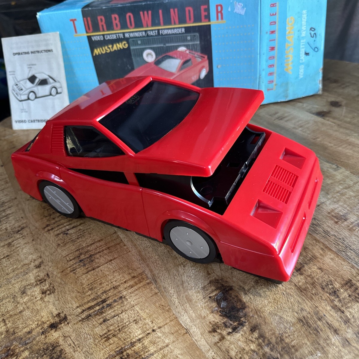 READ Betamax Rewinder MUSTANG Red VHS VCR Turbowinder BR-8200 BETA