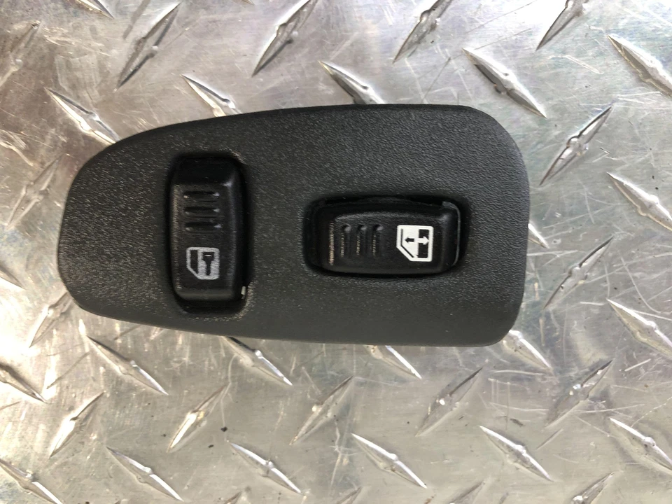 1993-2002 Chevrolet Camaro Passenger Power Window Switch OEM - Image 3 of 4