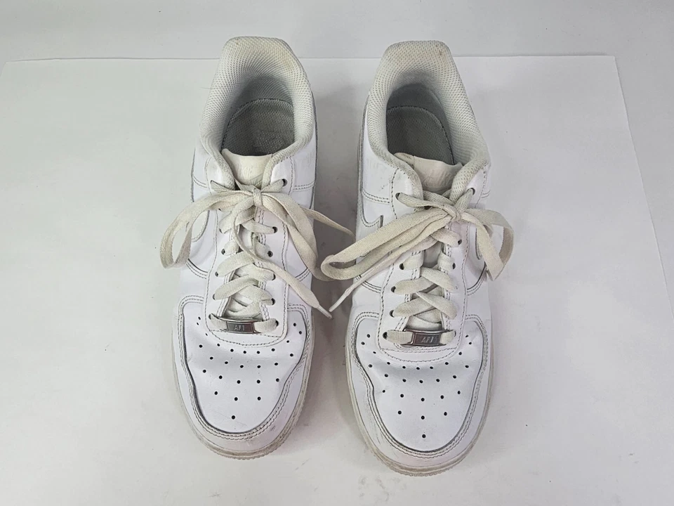 Nike Air Force 1 Bajo Triple Blanco Zapatos Tenis 315115-112 Para Mujer Talla 8 Foto 4 de 4