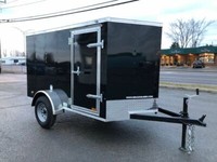 2022 Remorque Fermé 5 X 8 x 4.6 Blanc 1 porte Cargo Mate