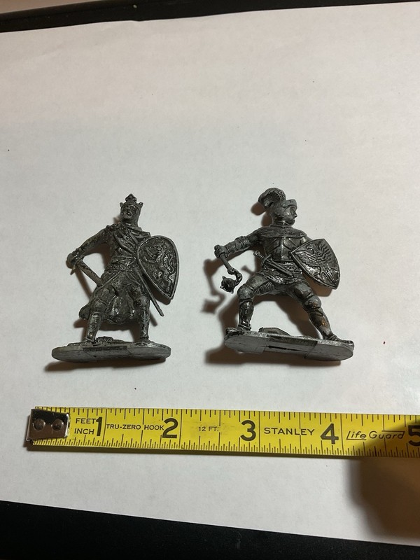 Lone Star Vintage 1960’s 2.5 Inch Pewter Knight Figurines