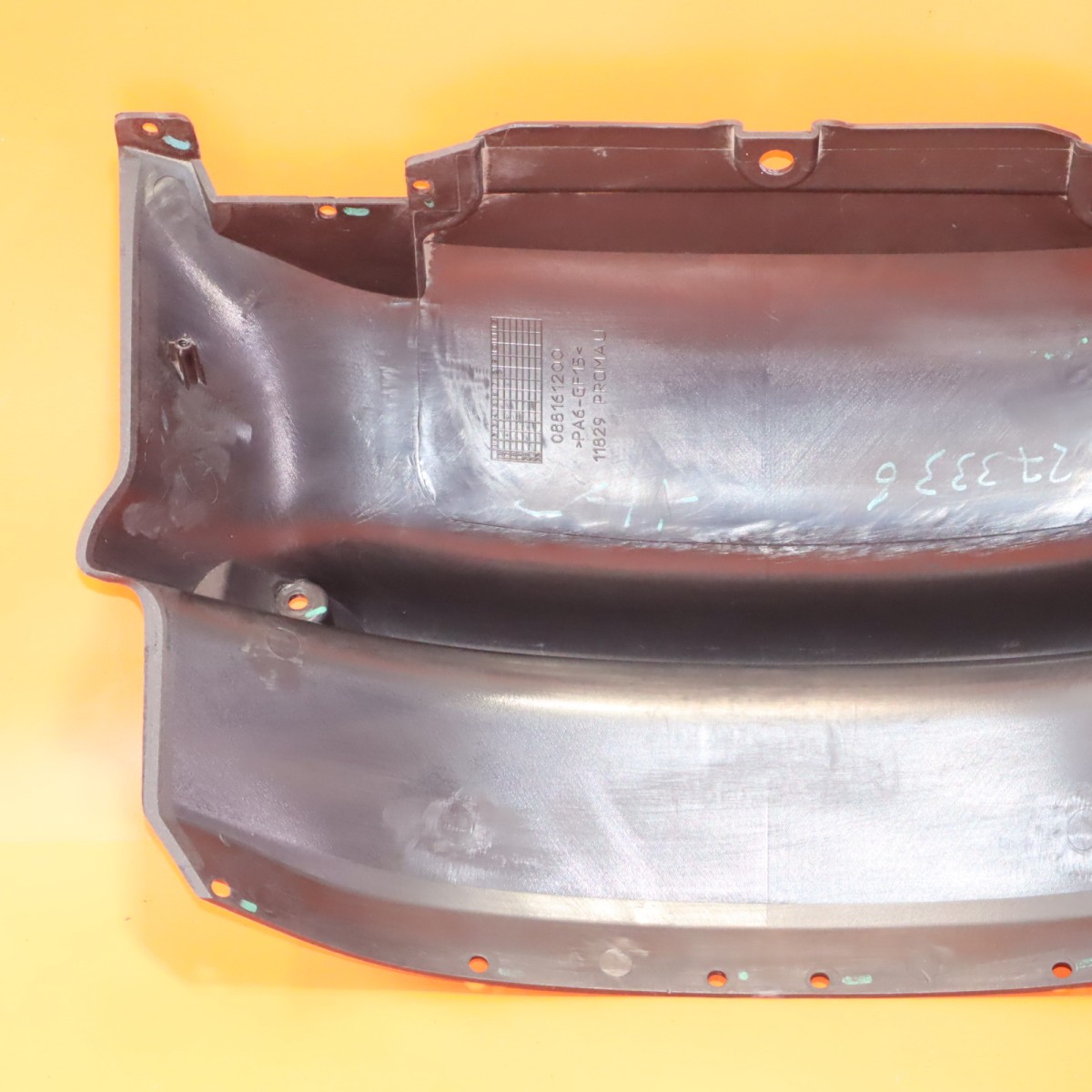 Ferrari 488 GTE 2016-2018 Front Closure P/N 088161200