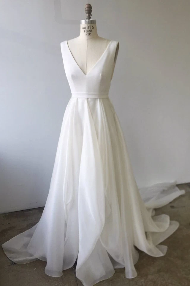 Organza Wedding Dresses Ivory A Line Sleeveless V Neck Beach White Ball Gowns - Image 2 of 4