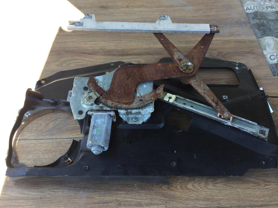 Regulador puerta delantera conductor izquierdo CADILLAC ALLANTE 93 Foto 2 de 3