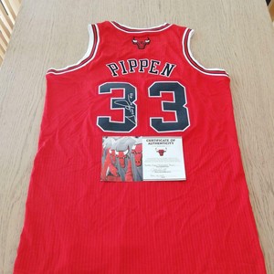 autographed scottie pippen jersey