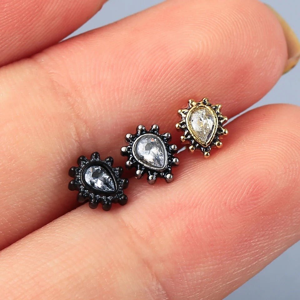 Labret Jewelry Teardrop Labret Teardrop Gem Labret Stud Medusa