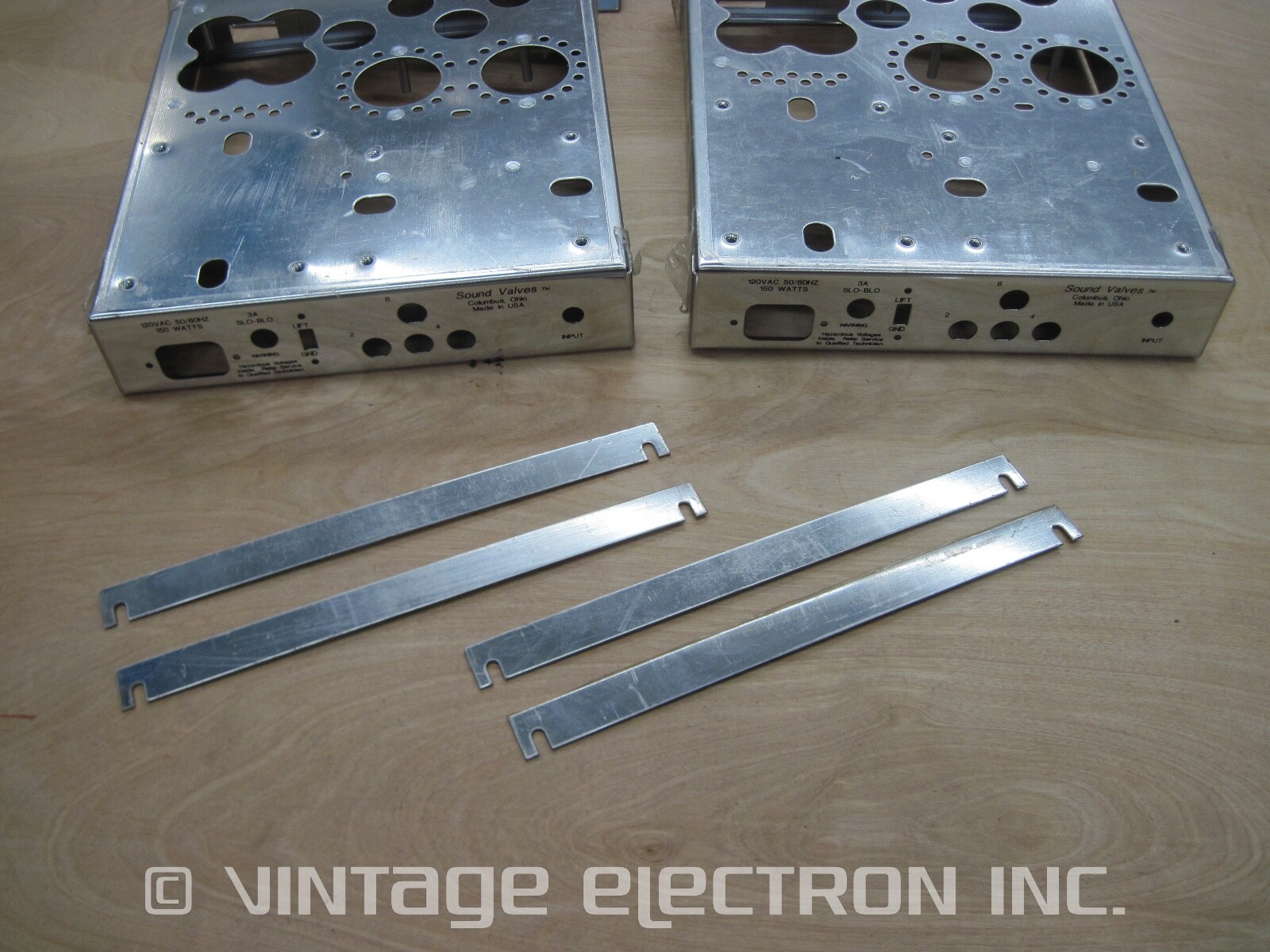 NOS PAIR - SOUND VALVES M60 - Mono 60W Vacuum Tube Amplifier CHASSIS & CAGE SET