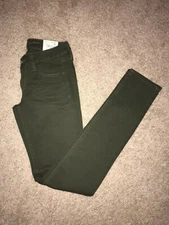 Women’s/Junior's Arizona Jeans Co Super Skinny Jeans Olive Grove Size 0 NWT