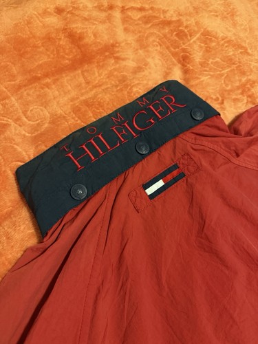 Giacca a vento anni 90 Tommy Hilfiger colorblock spellout rosso navy grande p1 vintage - Foto 8 di 15