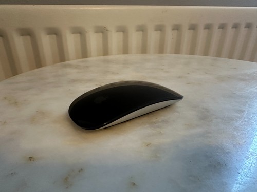 Genuine Apple Magic Mouse 2 Black Edition - Second Generation - A1657 - Picture 7 of 9