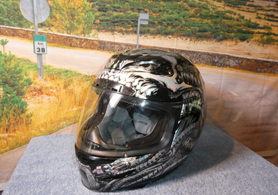 Icon Helmet Airmada L Bioskull Chrome Motorcycle Limited Edition 0101-7092 Y1