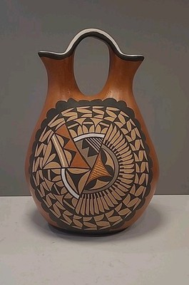 Large Sando Jemez Pueblo Native American Pottery 13'' Wedding Vase Signed (B3-CL)
