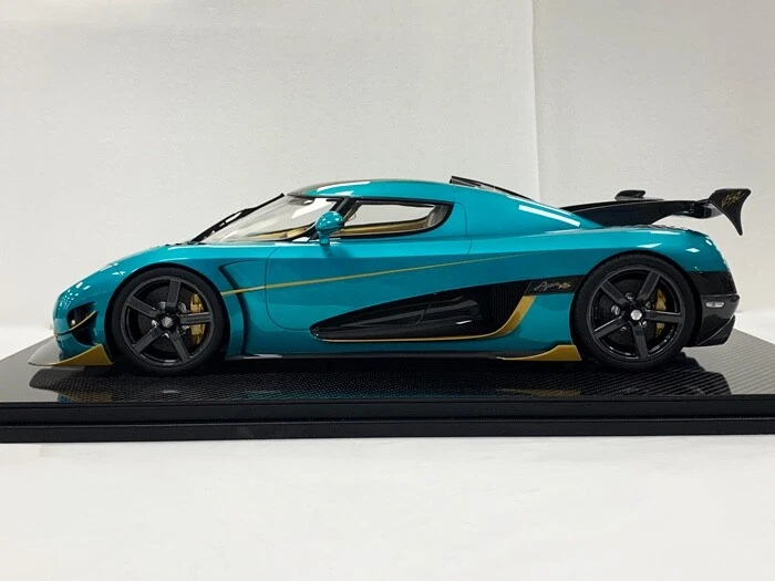 1/8 Fronti Art Koenigsegg Agera RSR 7122 In Blu Oceano Su Base In Fibra F134-86 - Immagine 3 di 4
