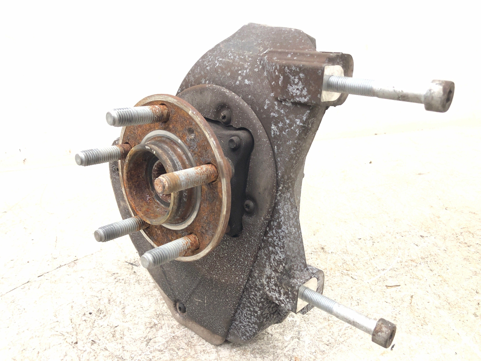 2009 ASTON MARTIN VANTAGE FRONT LEFT SPINDLE KNUCKLE WHEEL BEARING HUB *9K* OEM
