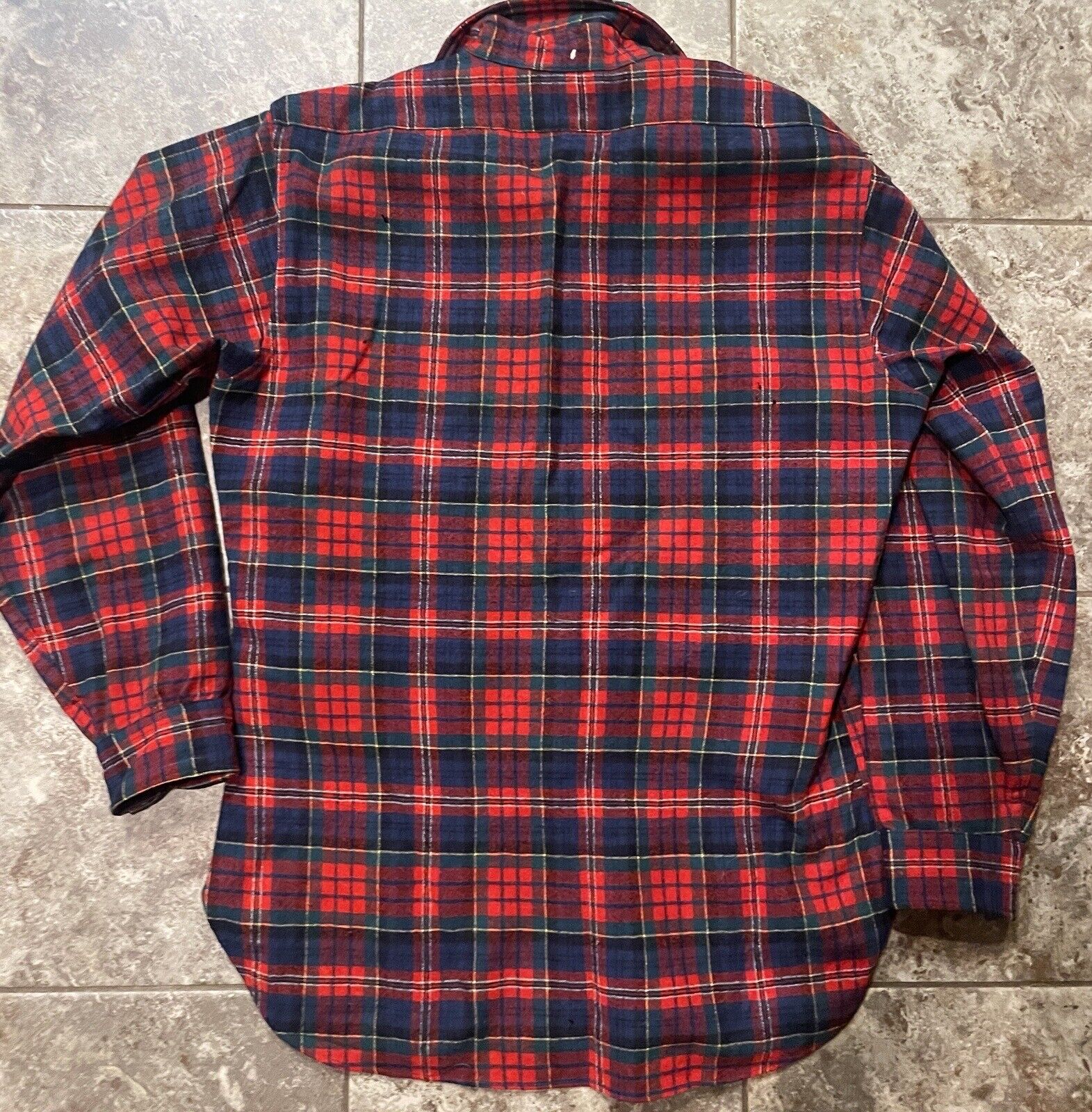 Vintage 90’s Tartan Plaid Red Flannel Wool Shirt … - image 4