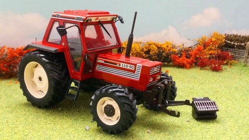 REPLICAGRI 1:32 SCALE FIAT 110-90 DT TRACTOR - Picture 7 of 7