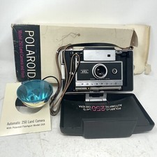 Polaroid Automatic 250 Land Camera With Case and Accessories