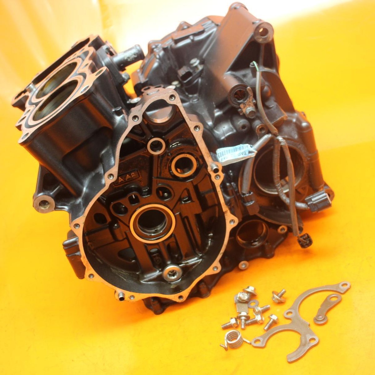 CBRN♡ 13-15 HONDA CBR500R OEM ENGINE MOTOR CRANKCASE CRANK CASES BLOCK